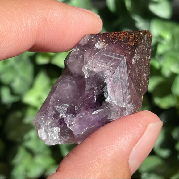 Thunder Bay Amethyst Tip | Amethyst with Hematite - Picture 10 of 15